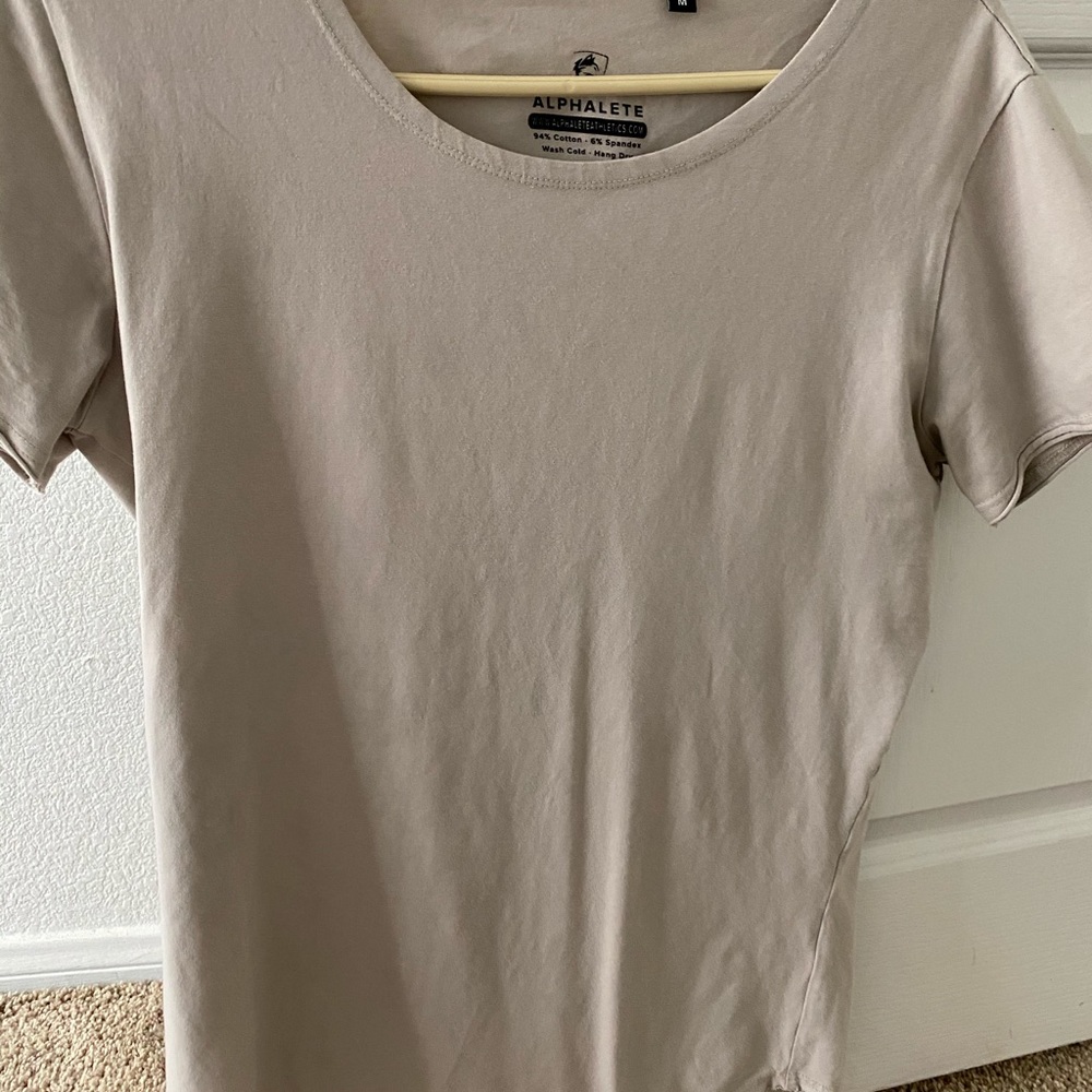 Alphalete scoop neck tee